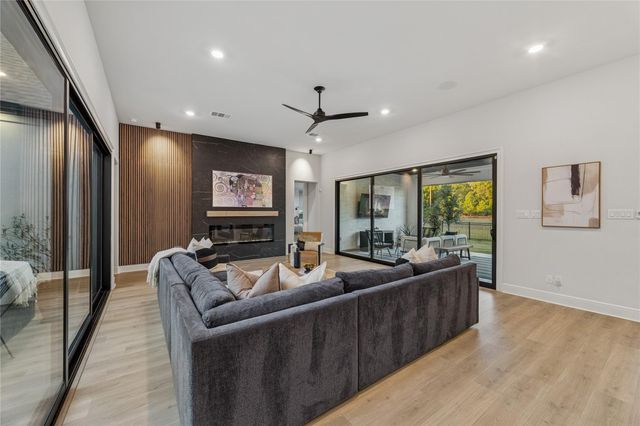 5217 Liberty Cove Drive, Spring, TX 77386