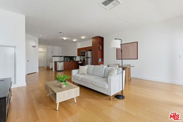 3810 Wilshire Boulevard 602, Los Angeles, CA 90010