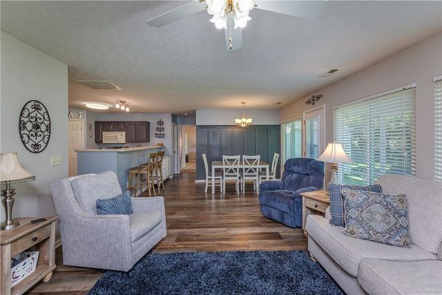 9827 Olde Park Drive, Tipp City, OH 45371