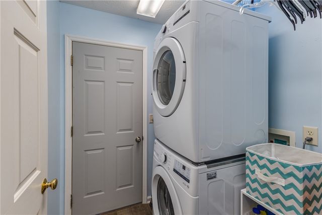 9827 Olde Park Drive, Tipp City, OH 45371