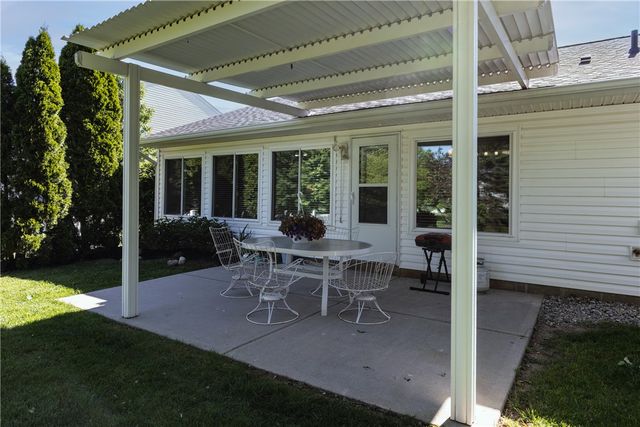 9827 Olde Park Drive, Tipp City, OH 45371