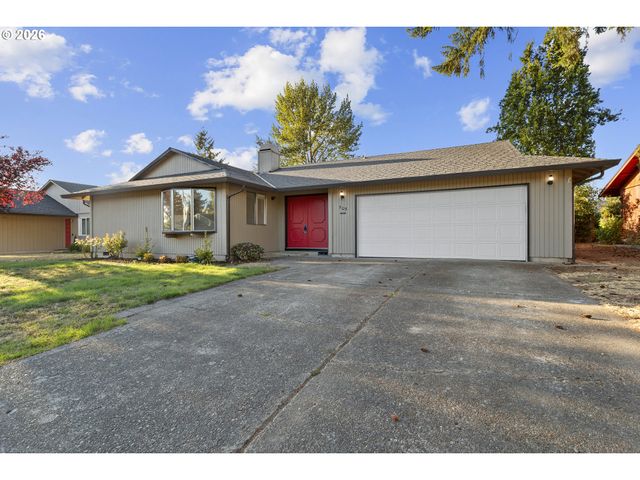 509 E PINEHURST Dr, Newberg, OR 97132