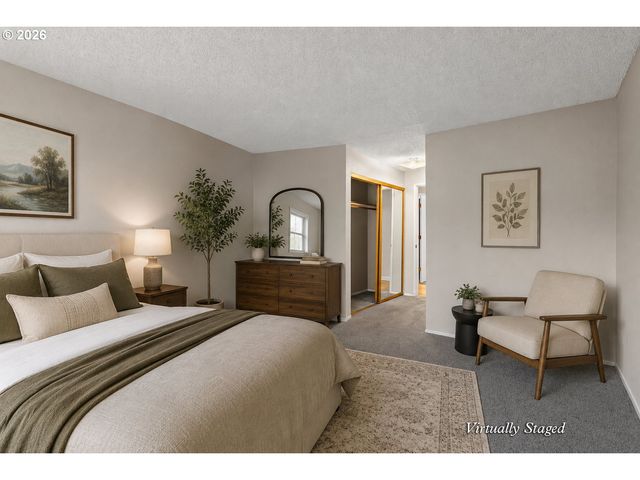 509 E PINEHURST Dr, Newberg, OR 97132