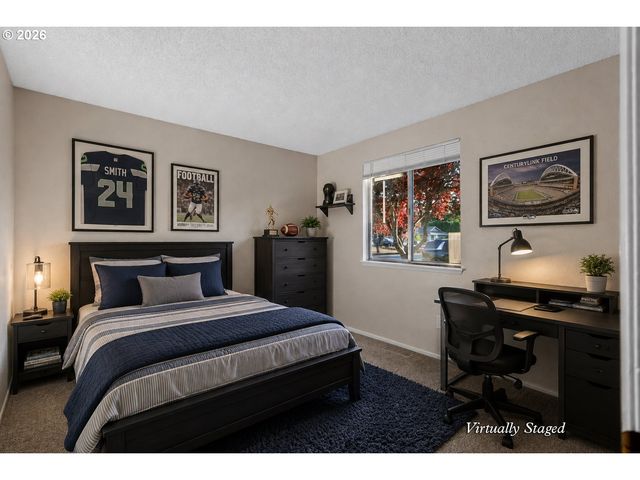 509 E PINEHURST Dr, Newberg, OR 97132