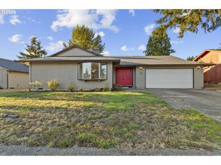 509 E PINEHURST Dr, Newberg, OR 97132