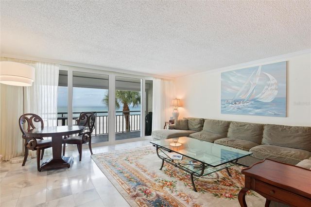 2900 GULF BOULEVARD 201, Belleair Beach, FL 33786