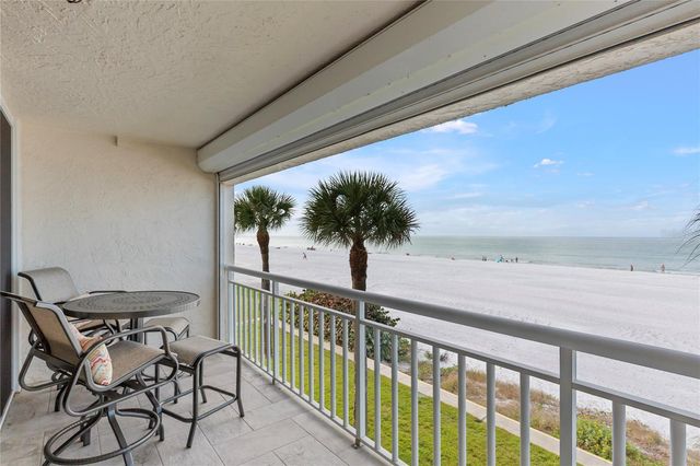 2900 GULF BOULEVARD 201, Belleair Beach, FL 33786