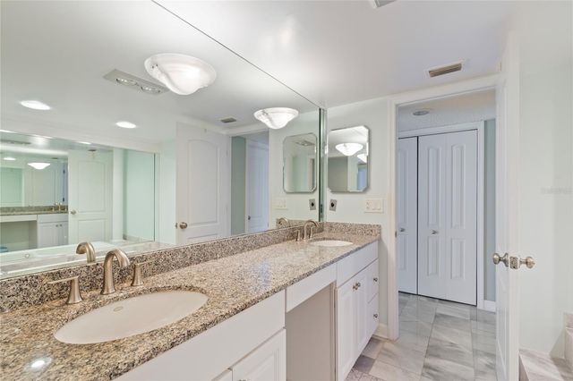 2900 GULF BOULEVARD 201, Belleair Beach, FL 33786