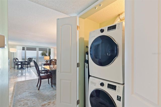 2900 GULF BOULEVARD 201, Belleair Beach, FL 33786