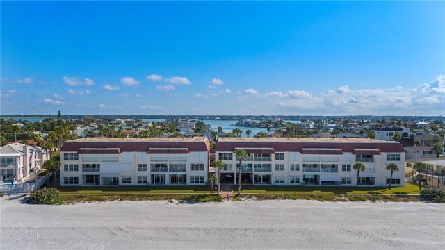 2900 GULF BOULEVARD 201, Belleair Beach, FL 33786