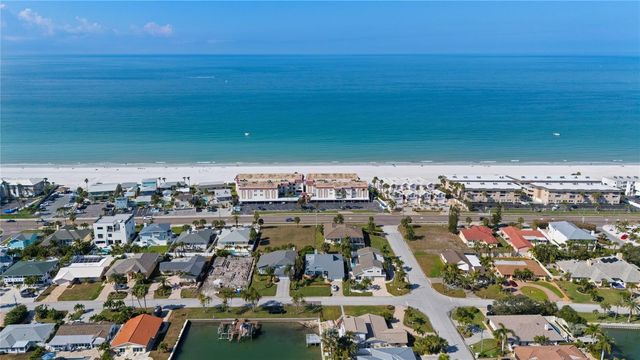 2900 GULF BOULEVARD 201, Belleair Beach, FL 33786