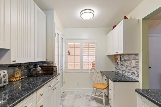 2900 GULF BOULEVARD 201, Belleair Beach, FL 33786