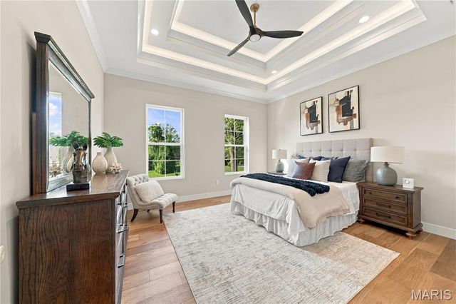 9609 Ashmont Drive, St Louis, MO 63132