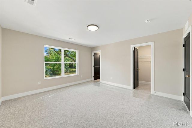 9609 Ashmont Drive, St Louis, MO 63132