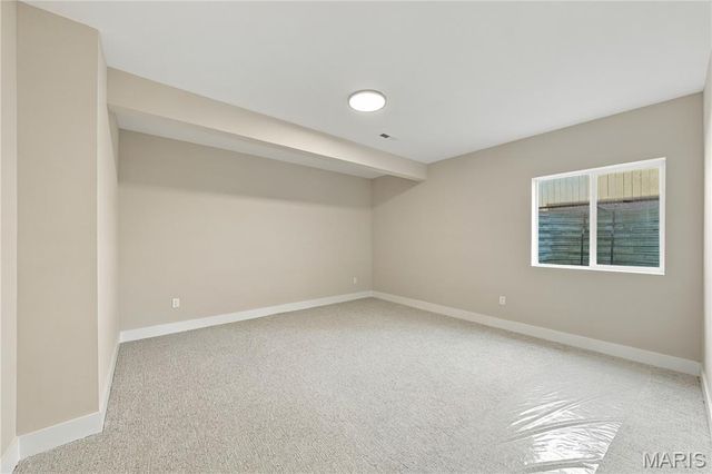 9609 Ashmont Drive, St Louis, MO 63132