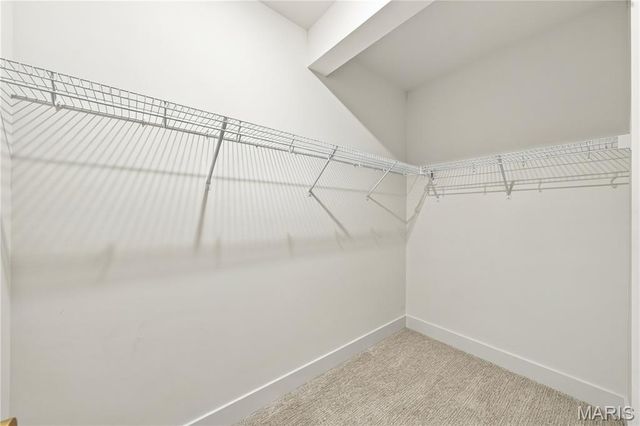 9609 Ashmont Drive, St Louis, MO 63132