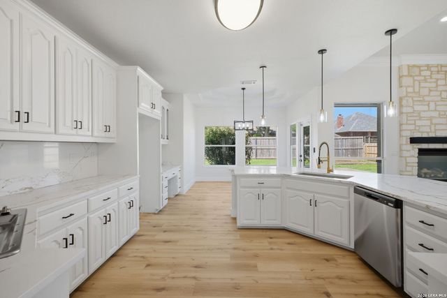 1178 Loma Verde, New Braunfels, TX 78130