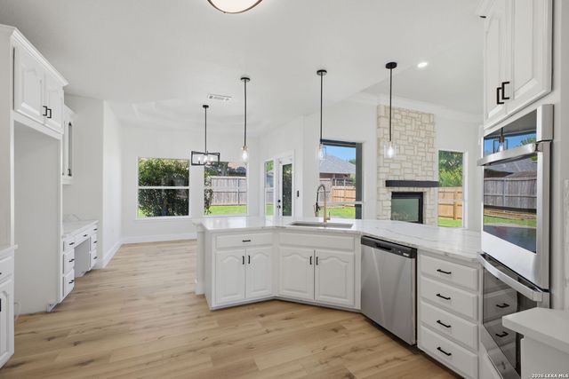 1178 Loma Verde, New Braunfels, TX 78130