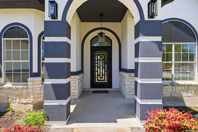 1178 Loma Verde, New Braunfels, TX 78130