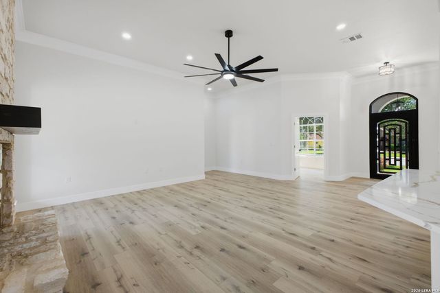1178 Loma Verde, New Braunfels, TX 78130