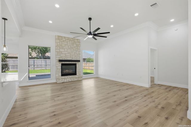 1178 Loma Verde, New Braunfels, TX 78130