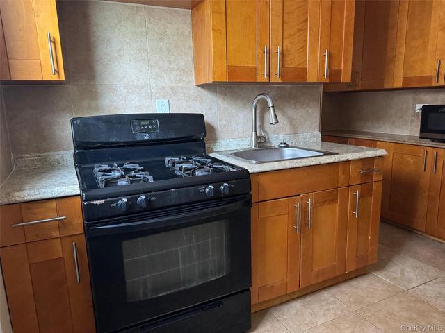 6360 102nd Street A18, Rego Park, NY 11374