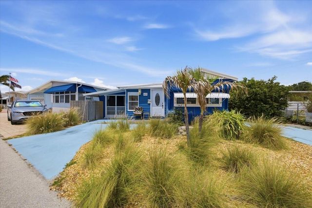 6621 KANSAS STREET, Bradenton, FL 34207