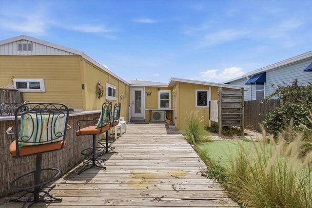 6621 KANSAS STREET, Bradenton, FL 34207