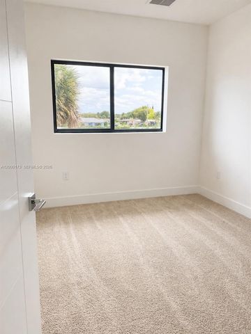4384 NW 9th St 4384, Plantation, FL 33317
