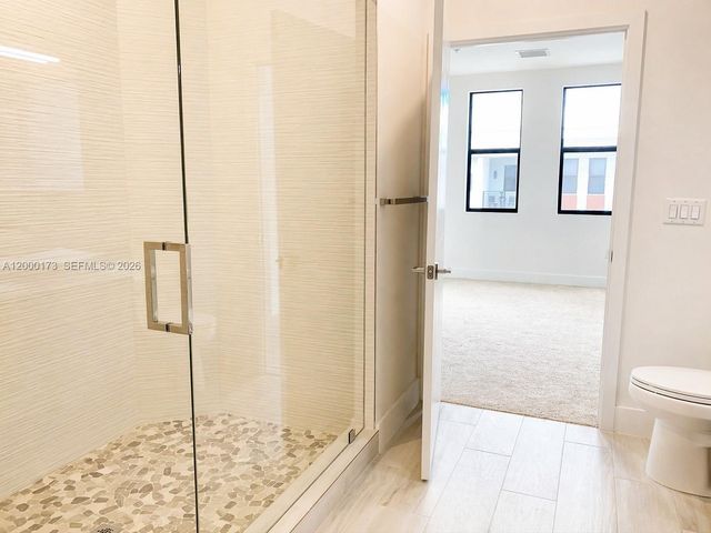 4384 NW 9th St 4384, Plantation, FL 33317