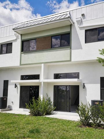 4384 NW 9th St 4384, Plantation, FL 33317