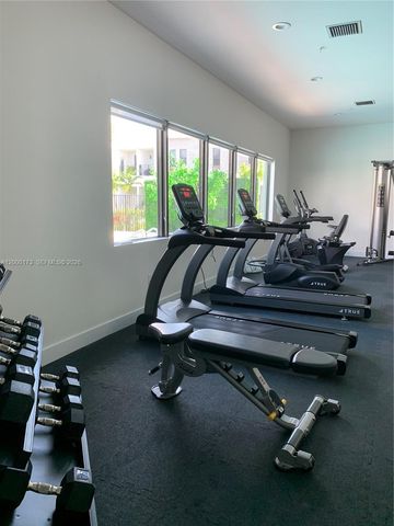 4384 NW 9th St 4384, Plantation, FL 33317