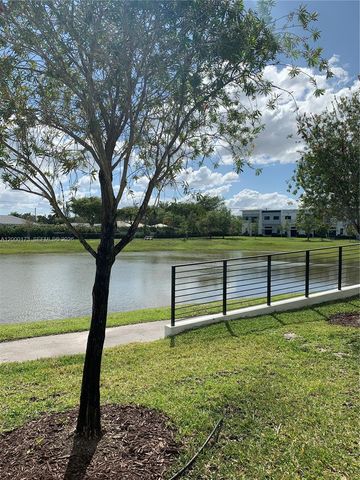 4384 NW 9th St 4384, Plantation, FL 33317