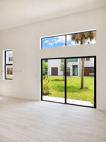 4384 NW 9th St 4384, Plantation, FL 33317