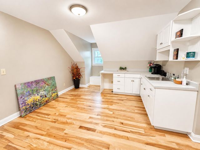 9 Clover Lane, Newport City, VT 05855
