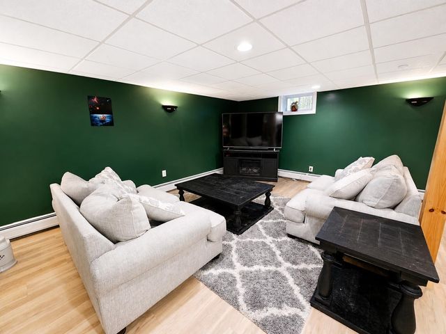 9 Clover Lane, Newport City, VT 05855