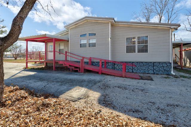 339 N Fm 2353, Graford, TX 76449