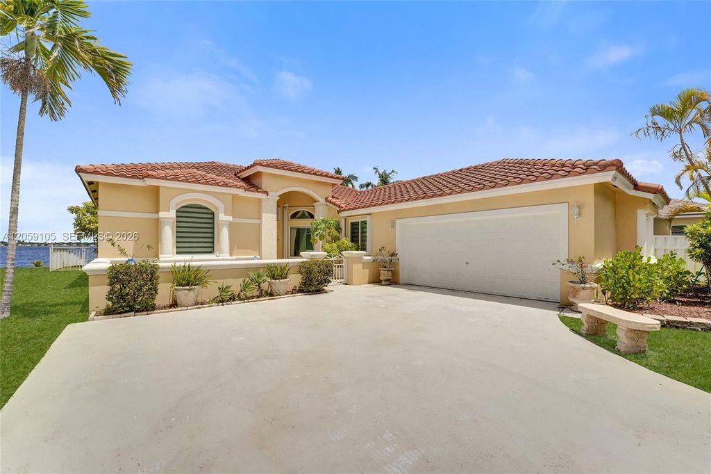 2339 NW 195th Ave 2339, Pembroke Pines, FL 33029