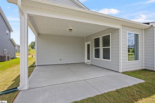 204 Kayfield Farms Drive, Anderson, SC 29621