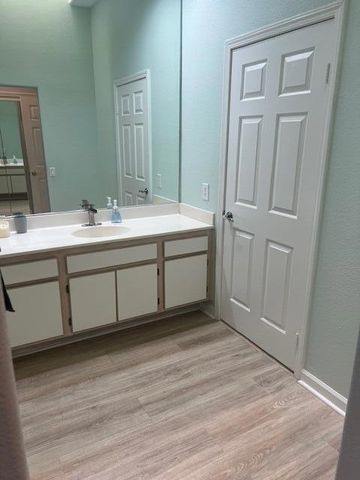 37736 Breeze Way, Palm Desert, CA 92211