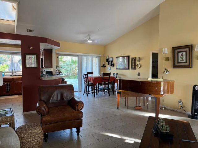 68640 Tachevah Drive, Cathedral City, CA 92234