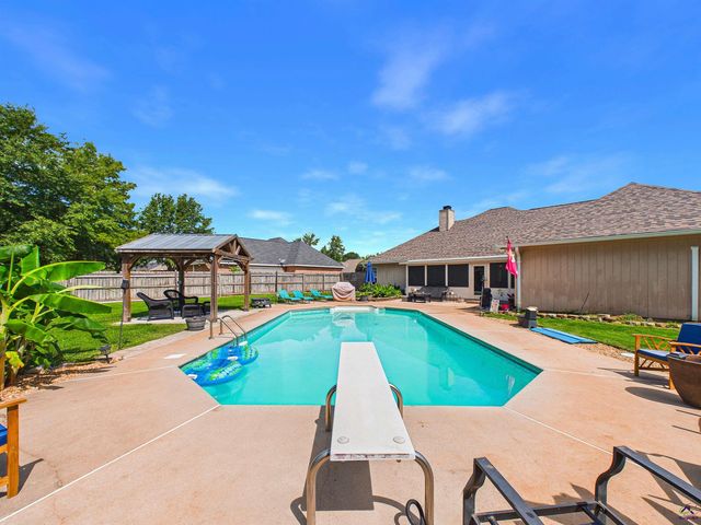 507 Scarlett Drive, Warner Robins, GA 31088