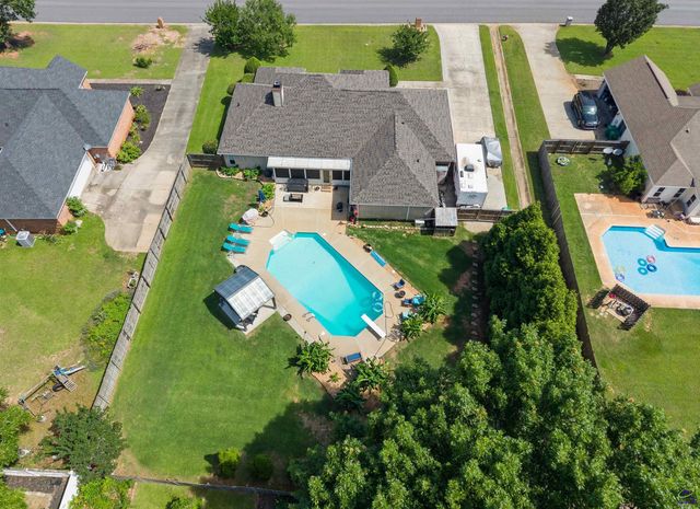 507 Scarlett Drive, Warner Robins, GA 31088