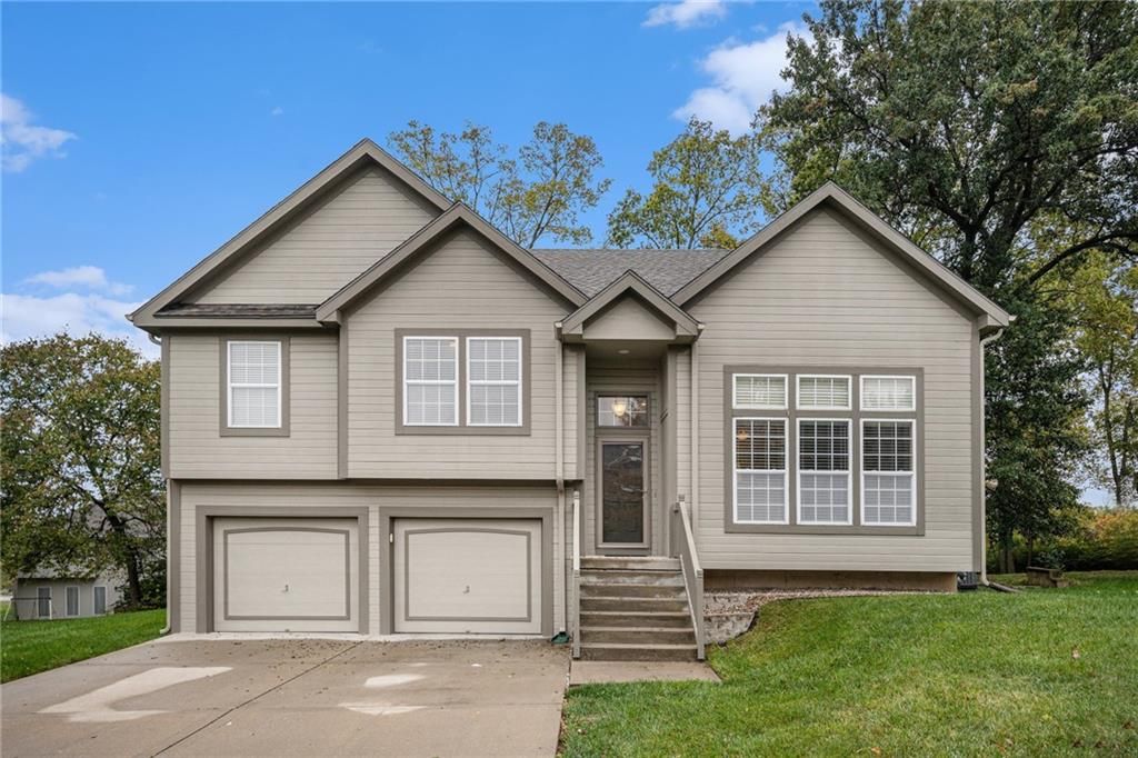 8779 N Hull Avenue, Kansas City, MO 64154