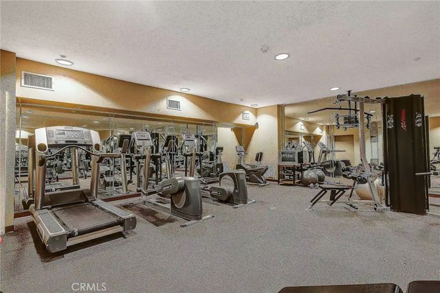 87 E Commonwealth 1A, Alhambra, CA 91801