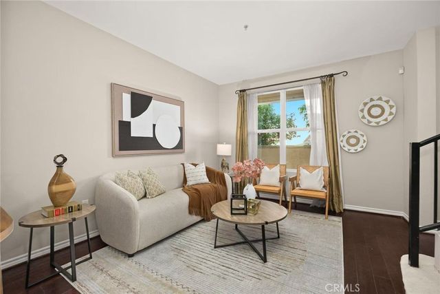 87 E Commonwealth 1A, Alhambra, CA 91801