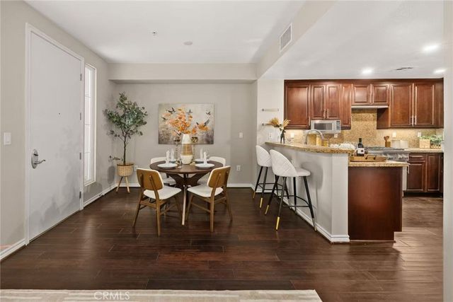 87 E Commonwealth 1A, Alhambra, CA 91801