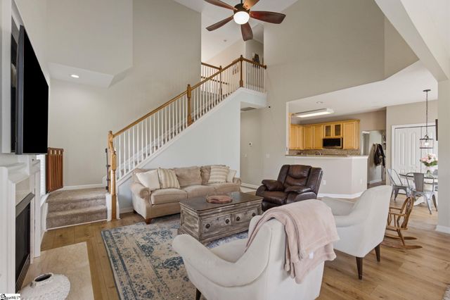 9 Redfree Drive, Simpsonville, SC 29681