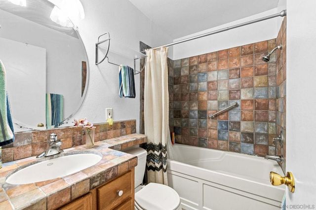 2809 Via Cascada, Carlsbad, CA 92010
