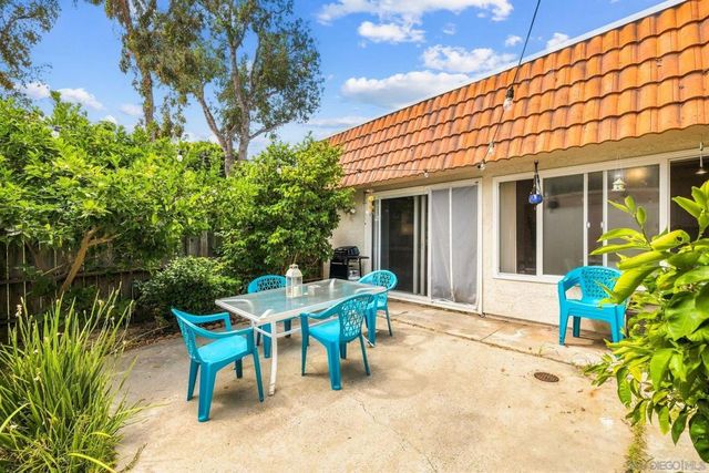 2809 Via Cascada, Carlsbad, CA 92010